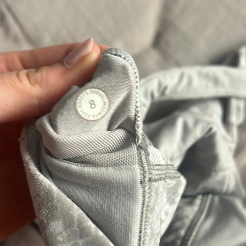 Lululemon Athletica Gray Velvet Sports Bra - Picture 4 of 4
